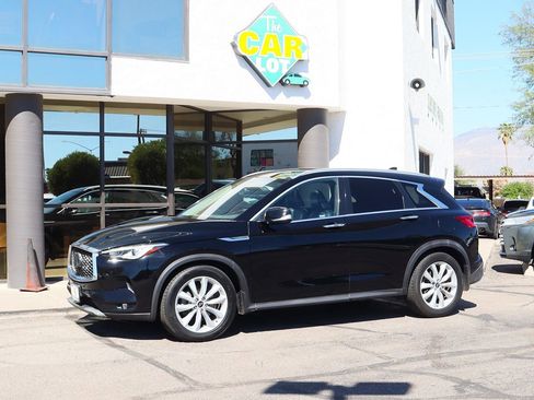Used 2019 INFINITI QX50 Luxe w/ Cargo Package image 7