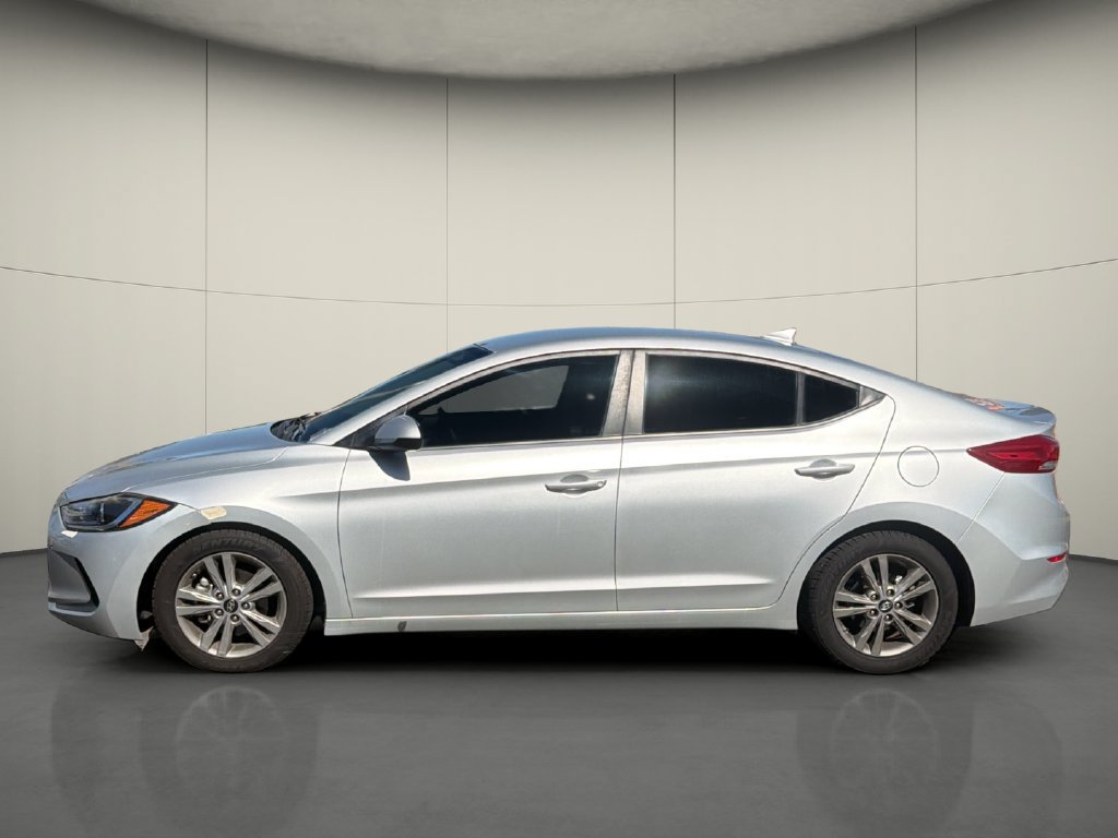 Used 2018 Hyundai Elantra SEL FWD image 4