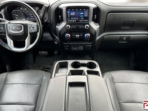 Certified 2023 GMC Sierra 3500 SLT w/ Gooseneck/5TH Wheel Package image 17