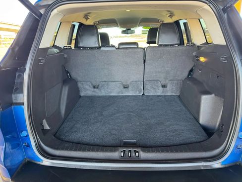 Used 2017 Ford Escape Titanium FWD image 21