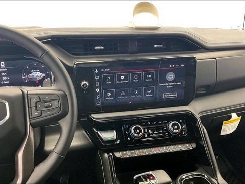 Used 2026 GMC Sierra 1500 AT4X AWD/4WD image 5