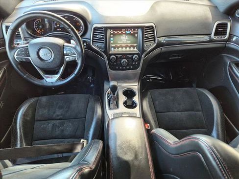 Used 2017 Jeep Grand Cherokee Trailhawk AWD/4WD image 18