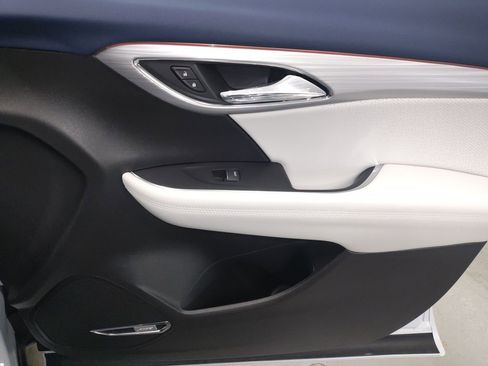 New 2026 Buick Envision Avenir image 10