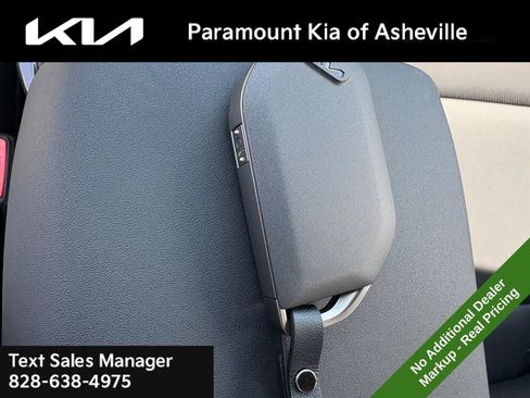 New 2026 Kia K4 EX FWD image 28