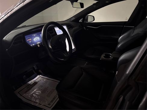 Used 2016 Tesla Model S 70 image 9