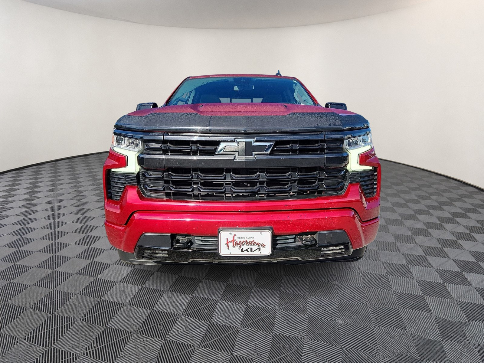 Used 2024 Chevrolet Silverado 1500 RST w/ Convenience Package II AWD/4WD image 2