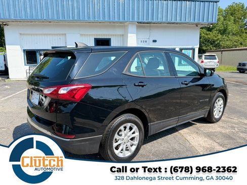 Used 2018 Chevrolet Equinox LS FWD image 5