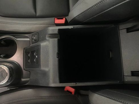 Used 2024 Ford Bronco Black Diamond image 16