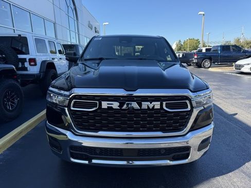 New 2026 RAM 1500 4x4 Crew Cab image 2