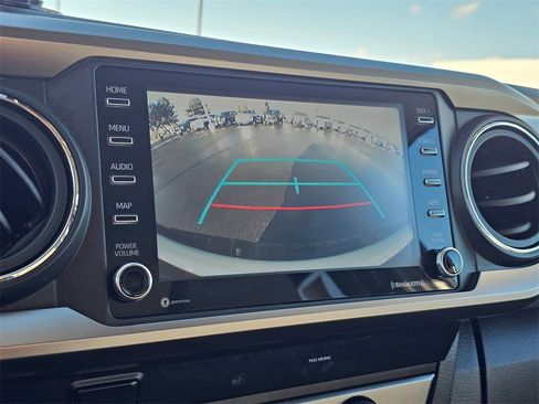 Used 2022 Toyota Tacoma SR5 w/ SR5 Appearance Package (SM) image 88