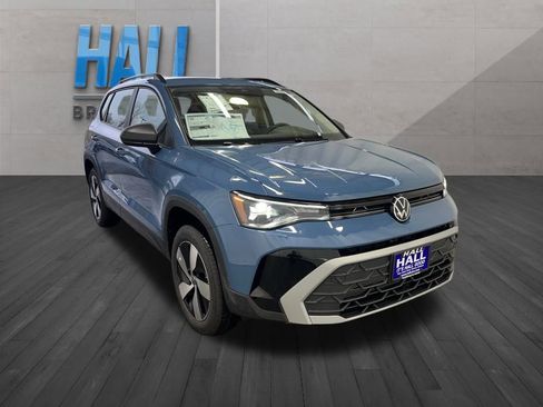 New 2026 Volkswagen Taos S image 7