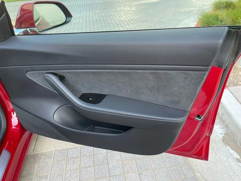 Used 2018 Tesla Model 3 Long Range RWD image 33