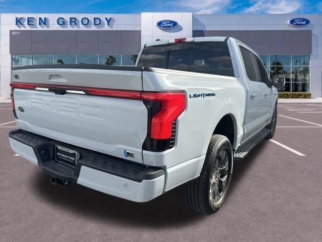 Used 2023 Ford F150 Lightning Lariat AWD/4WD image 7