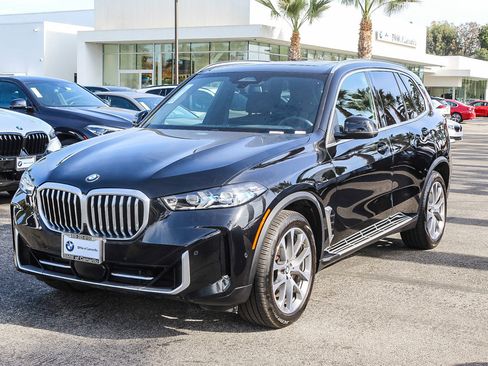 Used 2024 BMW X5 xDrive40i image 3