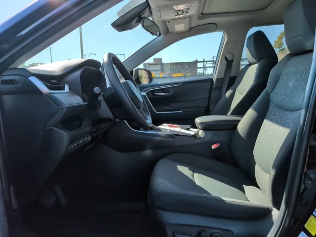 Used 2023 Toyota RAV4 XLE w/ Convenience Package AWD/4WD image 13