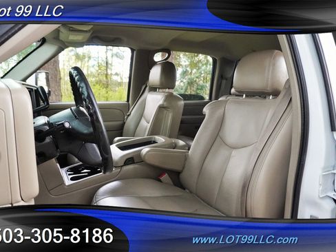 Used 2004 Chevrolet Silverado 2500 LT w/ Heavy-Duty Power Package AWD/4WD image 13