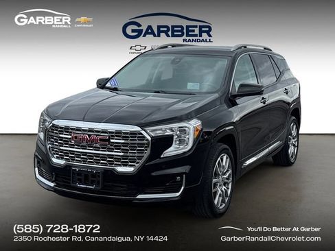 Used 2023 GMC Terrain Denali AWD/4WD image 1