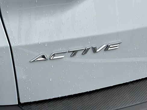 Used 2025 Ford Escape Active image 9