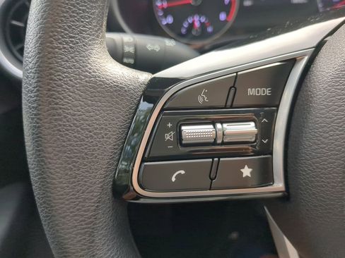 Used 2023 Kia Forte LXS w/ LXS Technology Package image 21