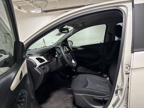 Used 2016 Chevrolet Spark LT FWD image 19