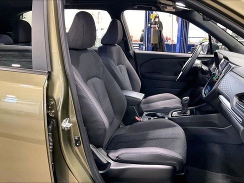 Used 2025 Subaru Forester Premium image 7