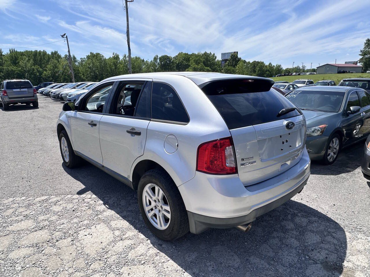 Used 2013 Ford Edge SE FWD image 4