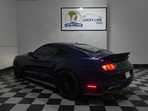 Used 2019 Ford Mustang GT Premium w/ GT Performance Package image 11
