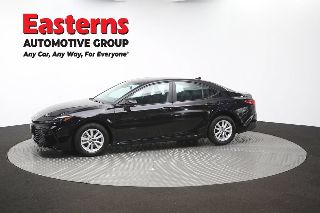 Used 2026 Toyota Camry LE FWD image 59