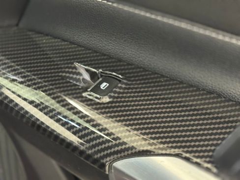Used 2018 Ford Mustang GT RWD image 28
