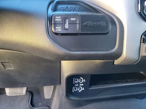 New 2024 RAM 2500 Tradesman w/ Safety Group AWD/4WD image 16