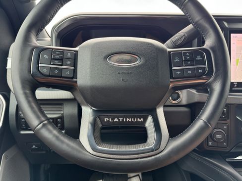 Used 2025 Ford F250 Platinum AWD/4WD image 18