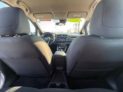 Certified 2025 Nissan Leaf SV Plus image 13