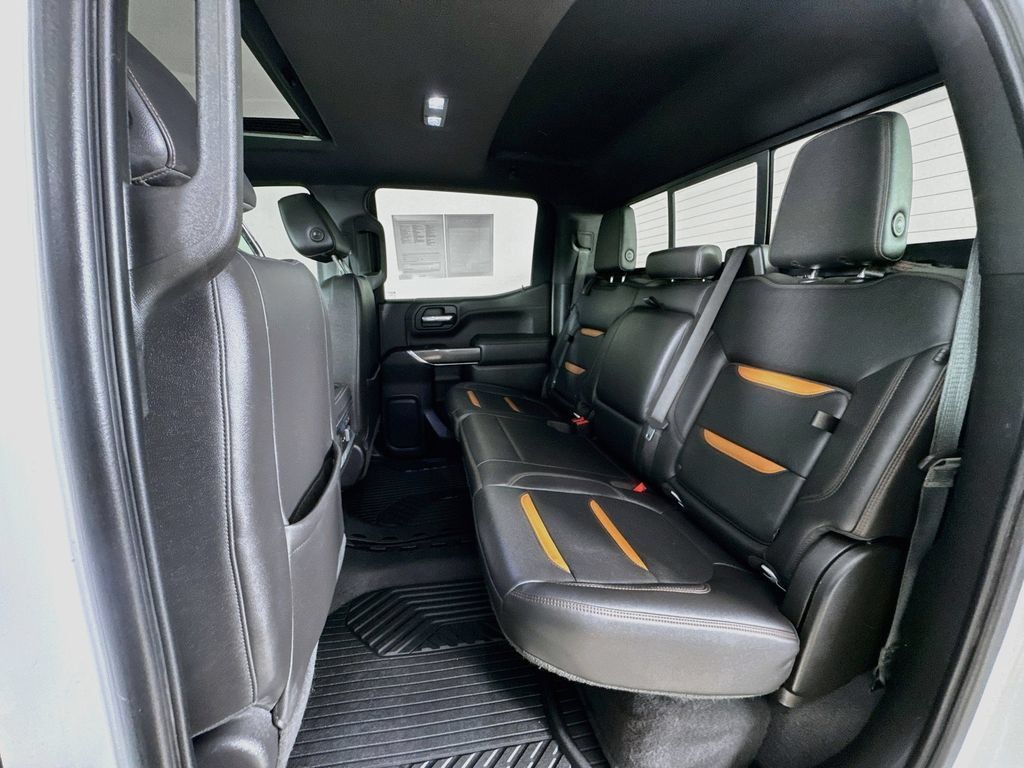 Used 2020 GMC Sierra 1500 AT4 w/ AT4 Premium Package AWD/4WD image 24