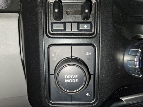 Used 2024 Ford F350 Limited w/ FX4 Off-Road Package image 22