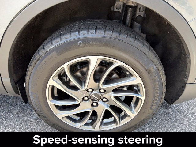 Certified 2022 Lincoln Corsair AWD w/ Equipment Group 101A image 32