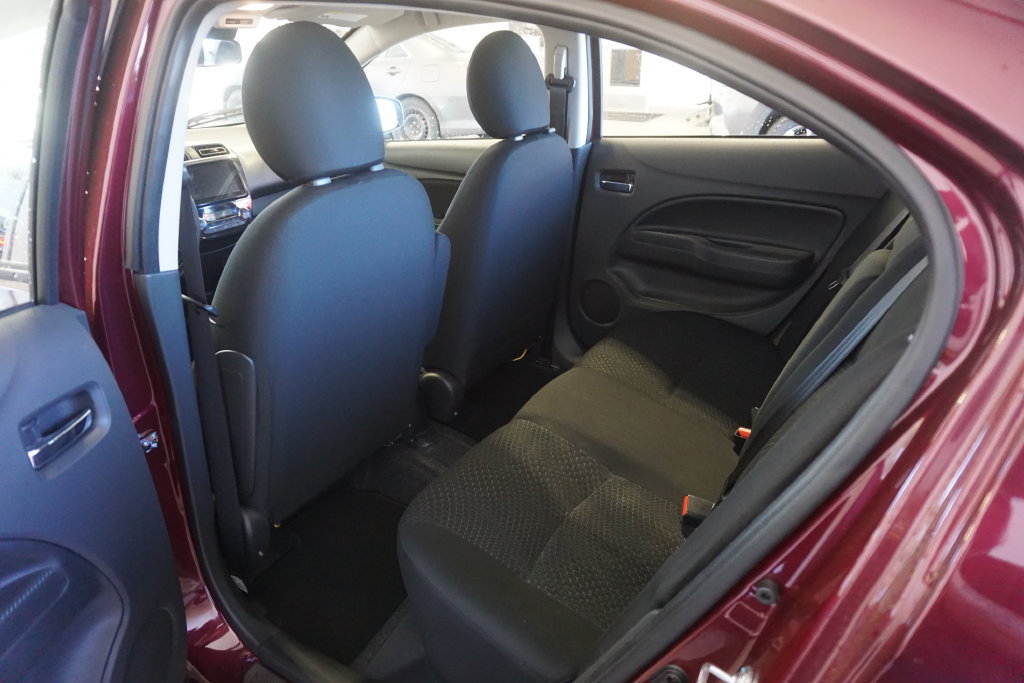 Used 2024 Mitsubishi Mirage G4 SE FWD image 17