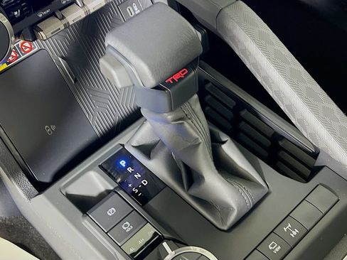 New 2026 Toyota 4Runner TRD Off-Road Premium AWD/4WD image 14