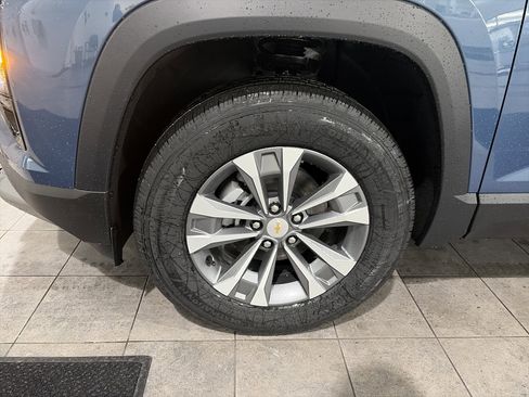 New 2026 Chevrolet Equinox LT w/ Convenience Package II image 10