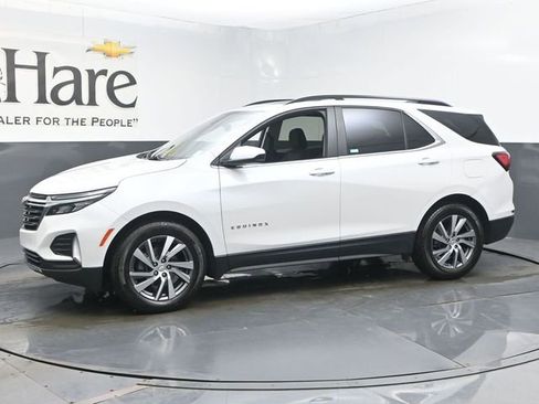 Used 2023 Chevrolet Equinox LT FWD image 32