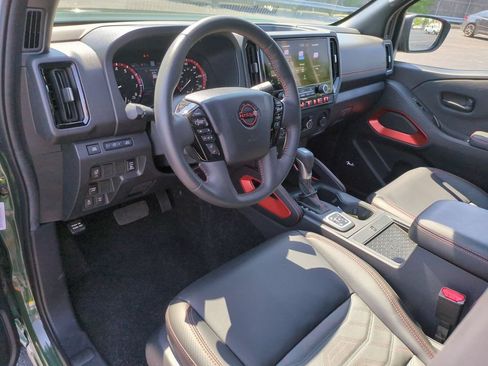 Used 2026 Nissan Frontier PRO-4X w/ Pro Premium Package AWD/4WD image 10