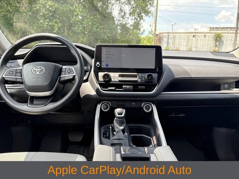 Used 2025 Toyota Grand Highlander FWD image 5