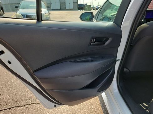 Used 2024 Toyota Corolla LE FWD image 17