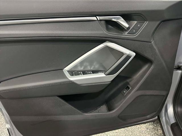 Used 2020 Audi Q3 2.0T Premium AWD/4WD image 13