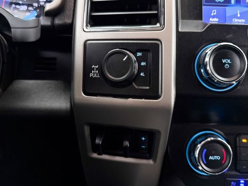 Used 2020 Ford F250 Lariat AWD/4WD image 9