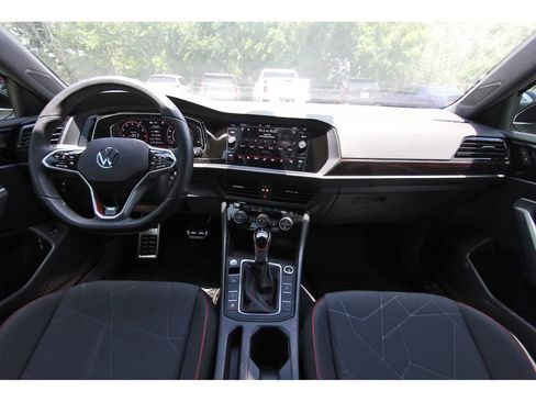 Used 2024 Volkswagen Jetta GLI 40th Anniversary Edition FWD image 7