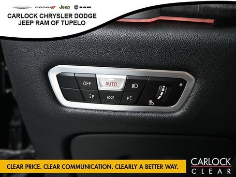 Used 2022 BMW X5 xDrive40i w/ M Sport Package AWD/4WD image 12