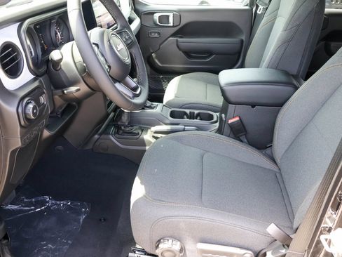New 2026 Jeep Wrangler Unlimited Sport AWD/4WD image 4