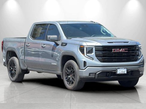 Used 2026 GMC Sierra 1500 Elevation AWD/4WD image 9