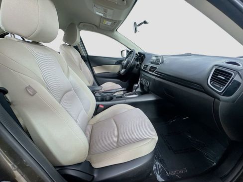 Used 2014 MAZDA MAZDA3 i Touring FWD image 29