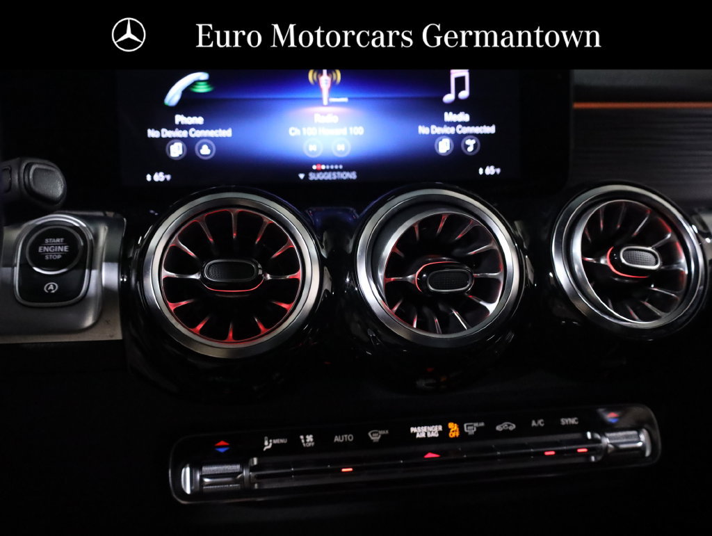 Used 2023 Mercedes-Benz GLB 250 4MATIC w/ Premium Package image 22